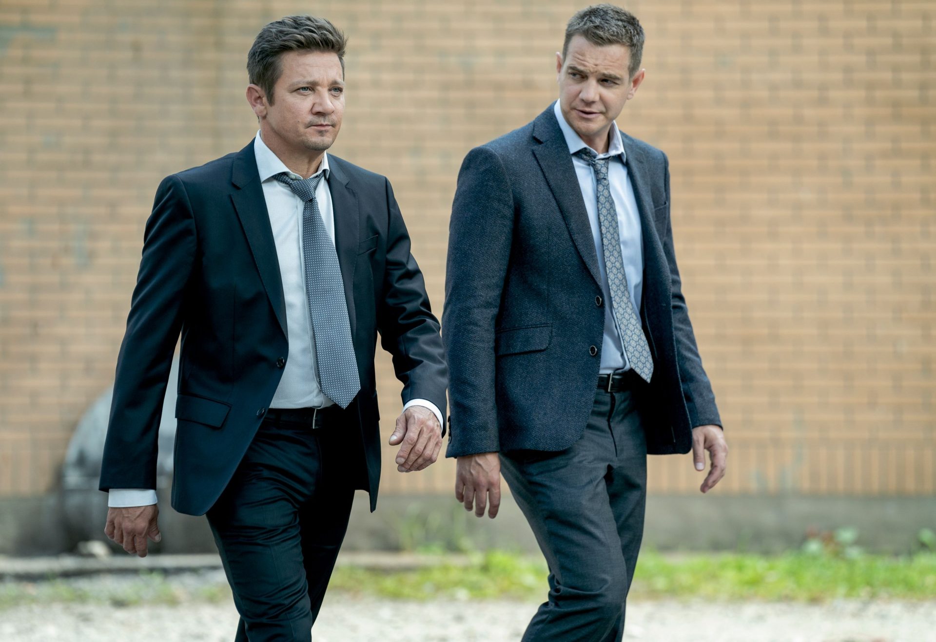 Burmistrz Kingstown sezon 3 jeremy renner powrót do zdrowia pomoc