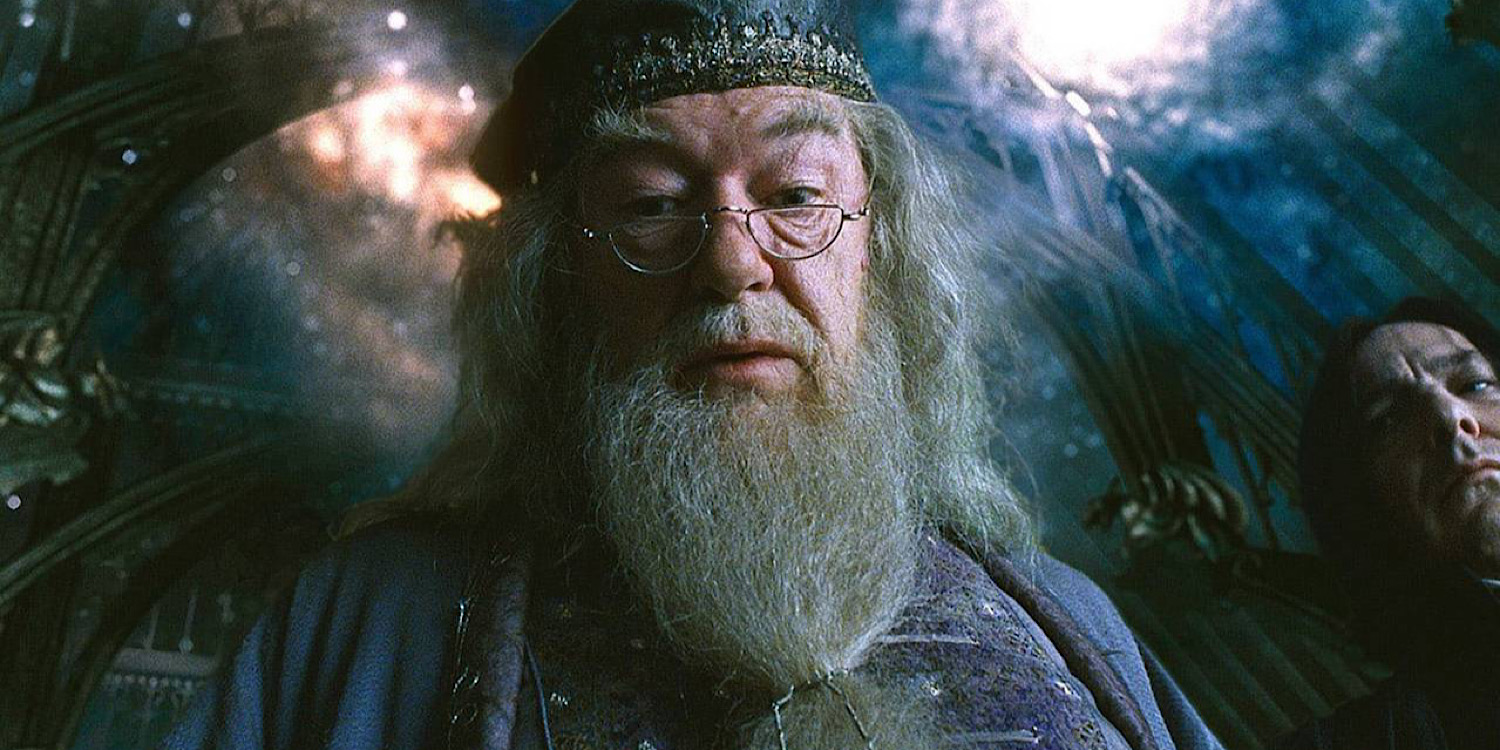 Ten aktor ma zagrać Dumbledore’a w serialu "Harry Potter". Świetnie go znacie z wielkiego hitu Netfliksa